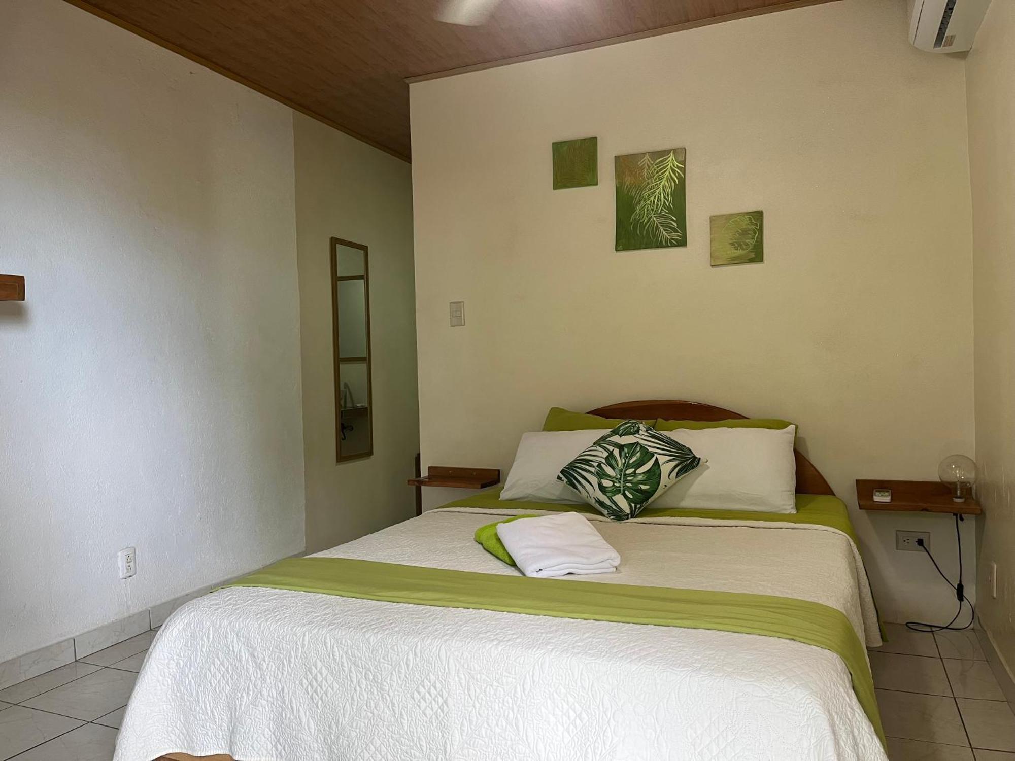 Villas Majolana Playa Herradura  Eksteriør billede